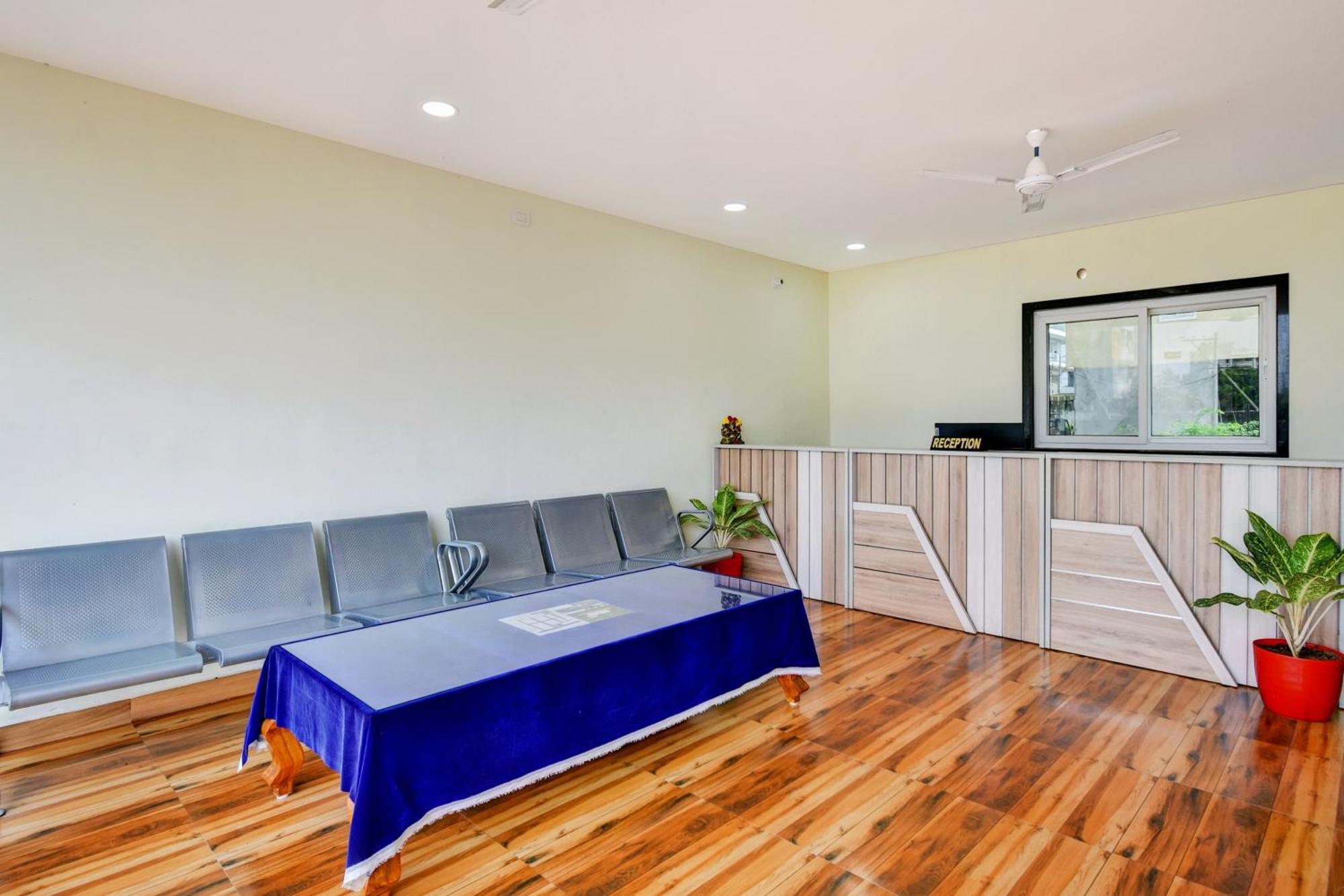 Oyo Home Msr Guest Inn Homestay Nellur Zewnętrze zdjęcie