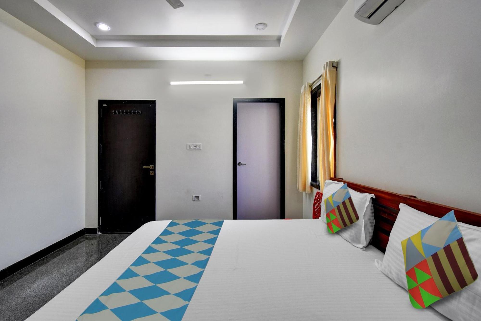 Oyo Home Msr Guest Inn Homestay Nellur Zewnętrze zdjęcie