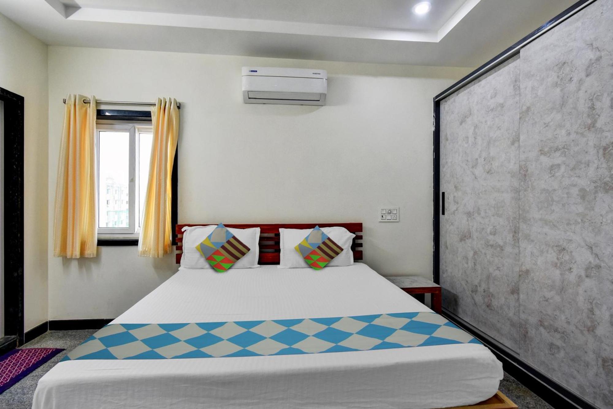 Oyo Home Msr Guest Inn Homestay Nellur Zewnętrze zdjęcie