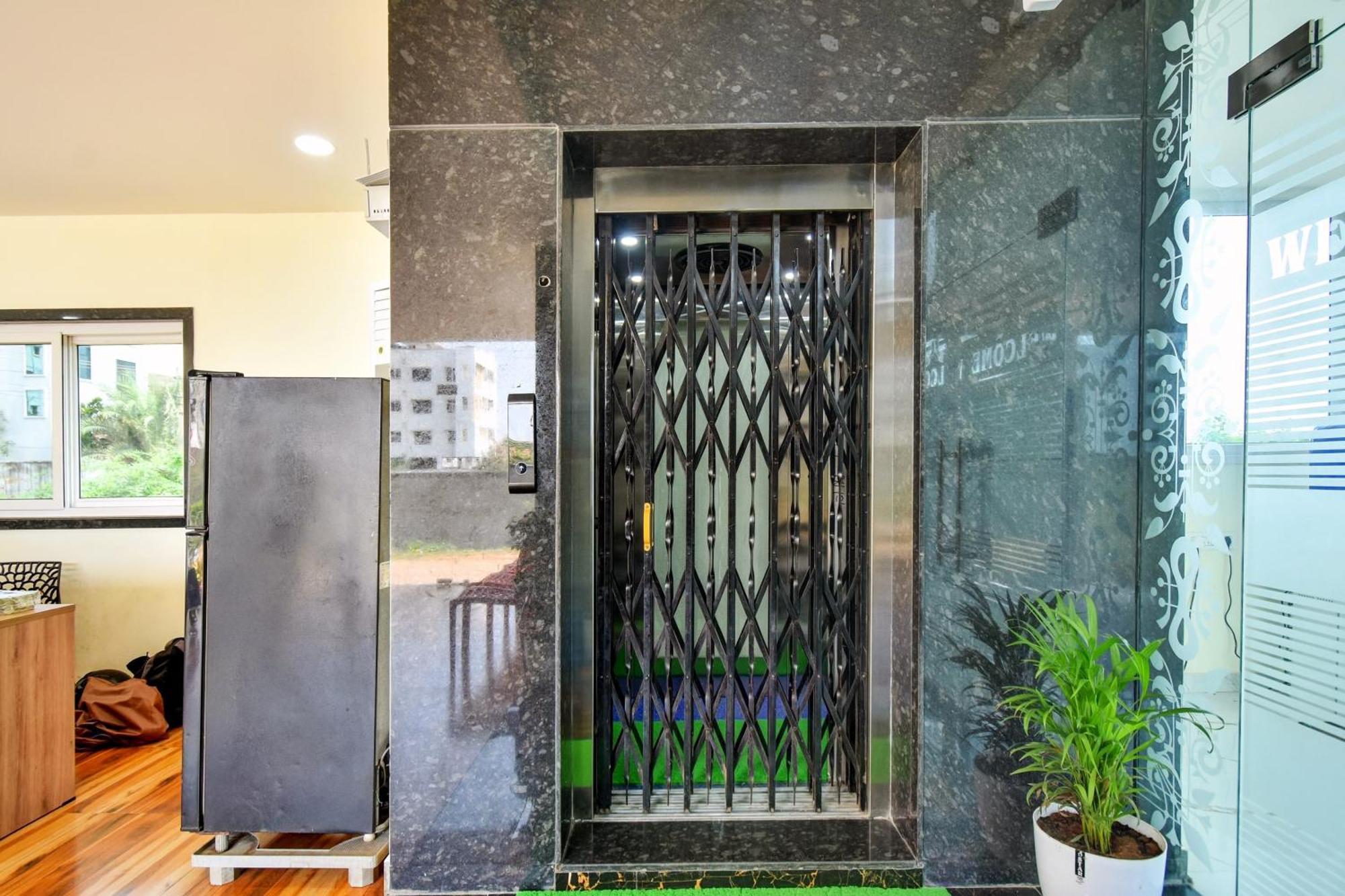 Oyo Home Msr Guest Inn Homestay Nellur Zewnętrze zdjęcie